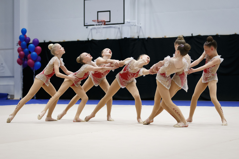 Team Ionit, OVO Cup, OVO, Olarin Voimistelijat, Voimistelu, Joukkuevoimistelu